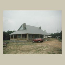 Exterior 207.jpg